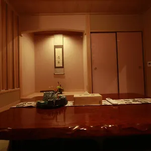  ヴィラ 松の峦 日本